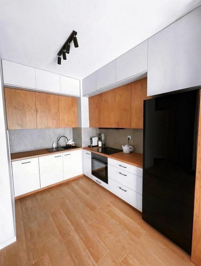 Elegant 1-Bedroom Flat With Balcony Near Wroclaw Ngoại thất bức ảnh